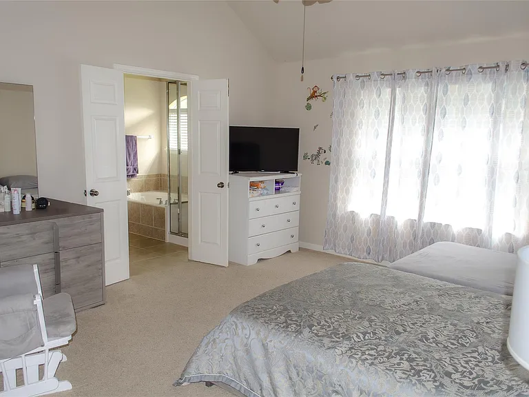 7709 Black Mountain Dr — Photo 8