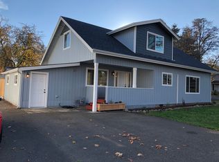 286 N 6th St, Creswell, OR 97426