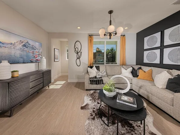 5222 Blossom Circle, Richmond, CA 94804