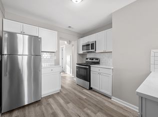 Ford Row - 6735 - UPG+, Warren, MI 48091