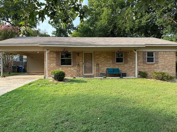 2000 Marilyn Dr, Conway, AR 72032