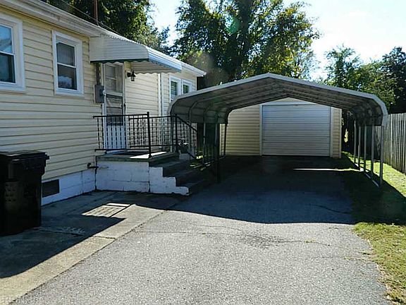 4th image of 2719 Greenwood Dr