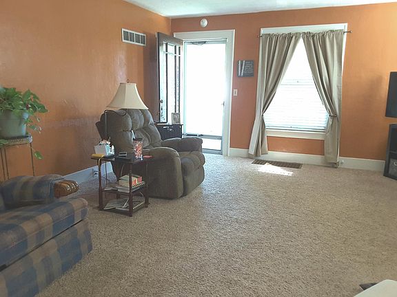 5th image of 2814 Edmond St