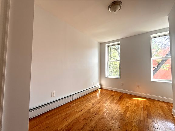 5th image of 1242 Herkimer St #2