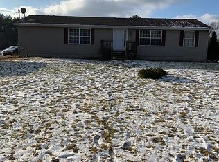 2118 S Satterlee Rd, Gowen, MI 49326