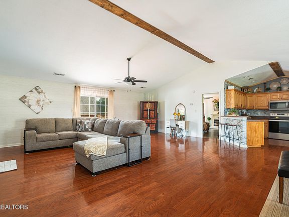 2nd image of 1246 Lori Ellen Ct