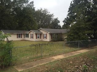 108 Ronaldson Ave, Sterlington, LA 71280