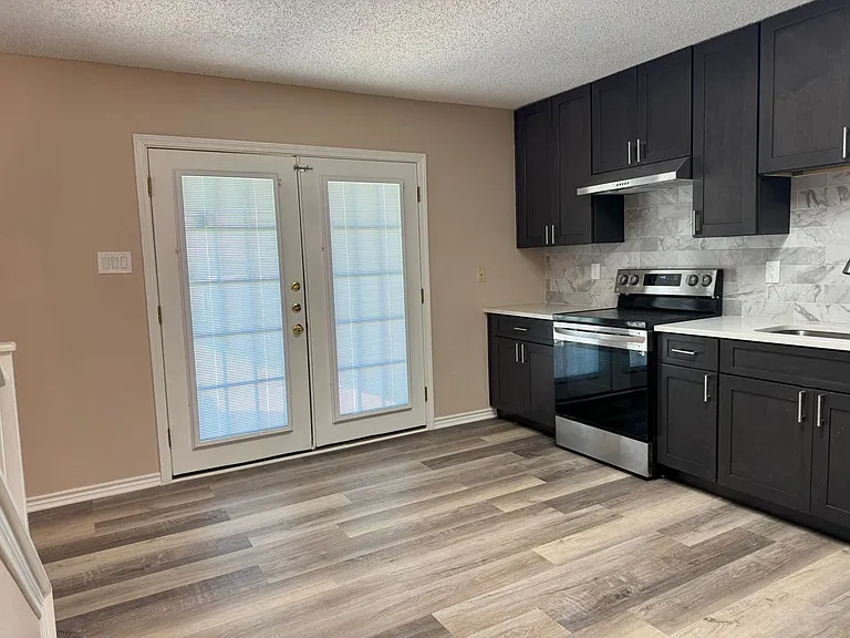 8290 Morning Grv — Photo 9