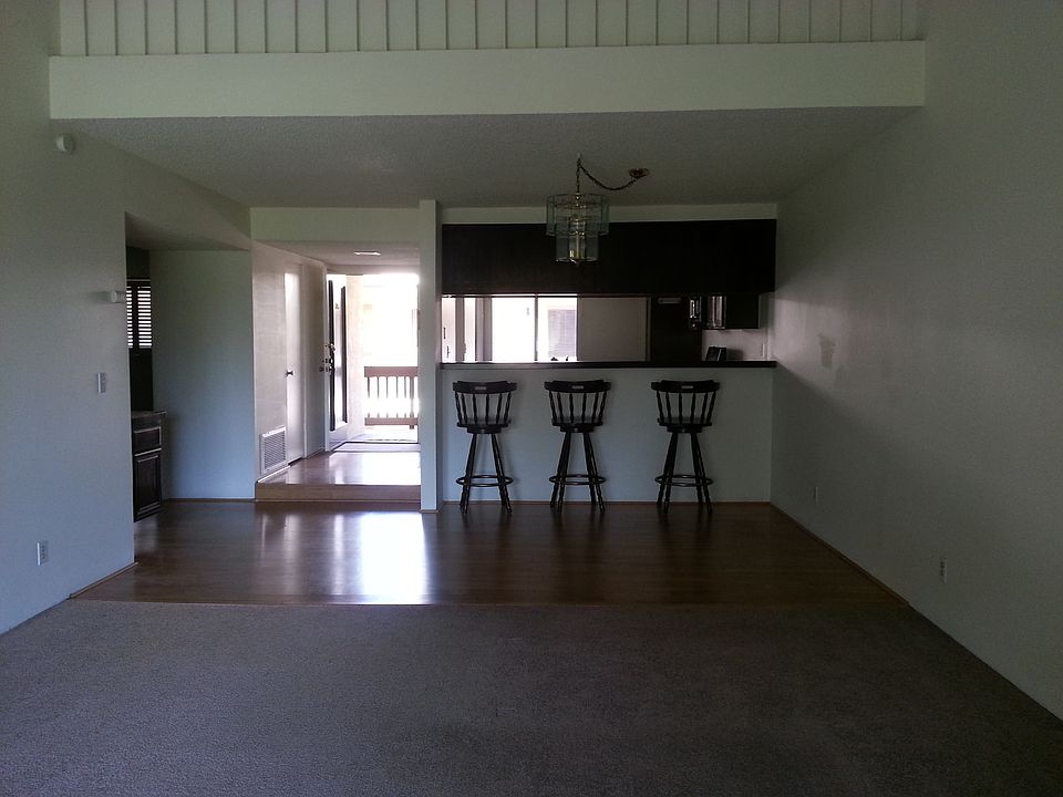 1st image of 4835 E Anaheim St APT 303