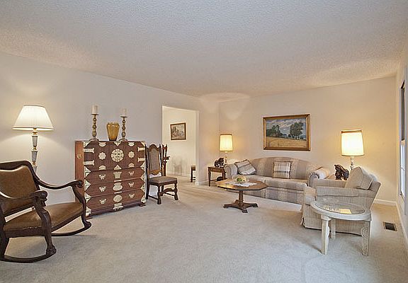 4th image of 3N262 Ponderosa Dr