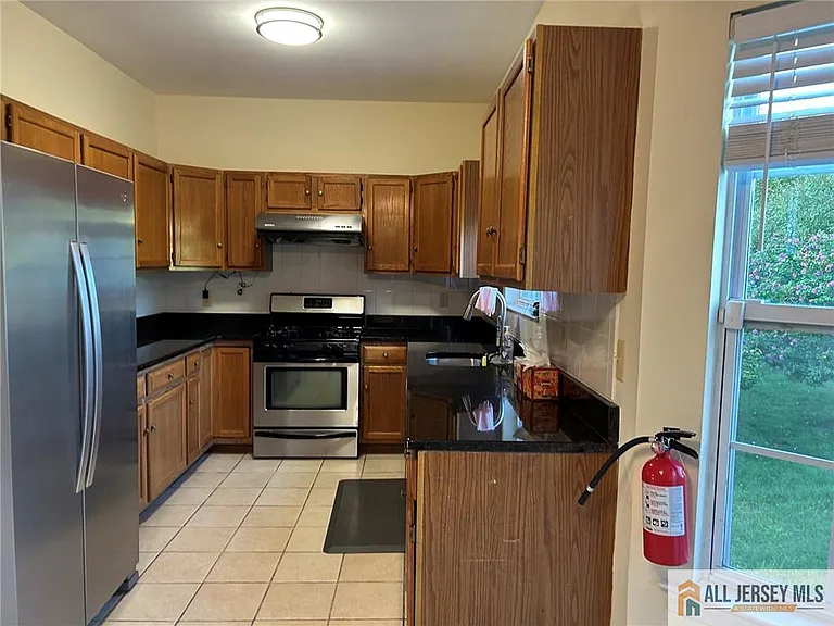 12 Colmart Way — Photo 5