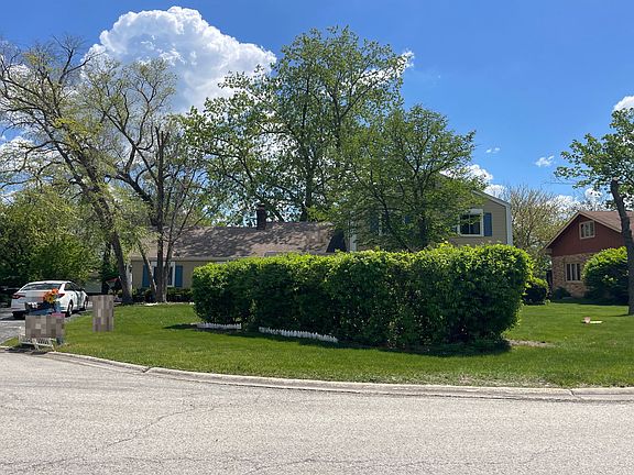 4th image of 20915 Cambridge Ln