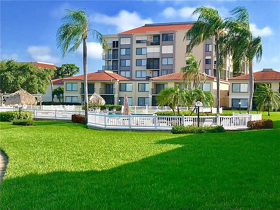 2nd image of 6104 Palma Del Mar Blvd S APT 106