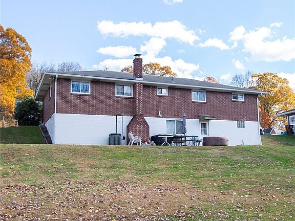 2nd image of 131 Highland Dr