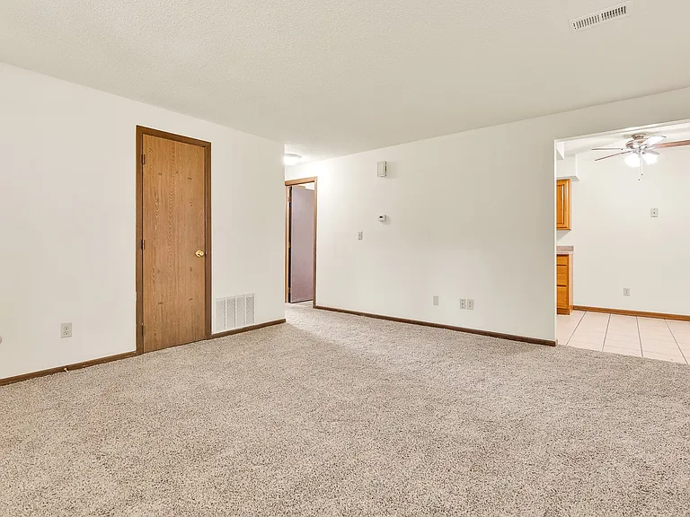 2 Bedroom