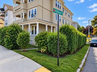 320 Hamilton St, Worcester, MA 01604