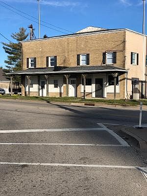 1st image of 104 N Niles St #6