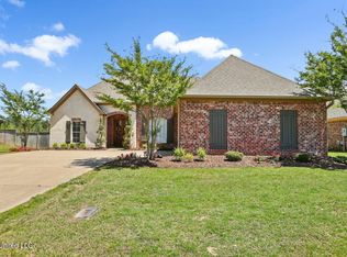 230 Bellamy Ct, Flowood, MS 39232