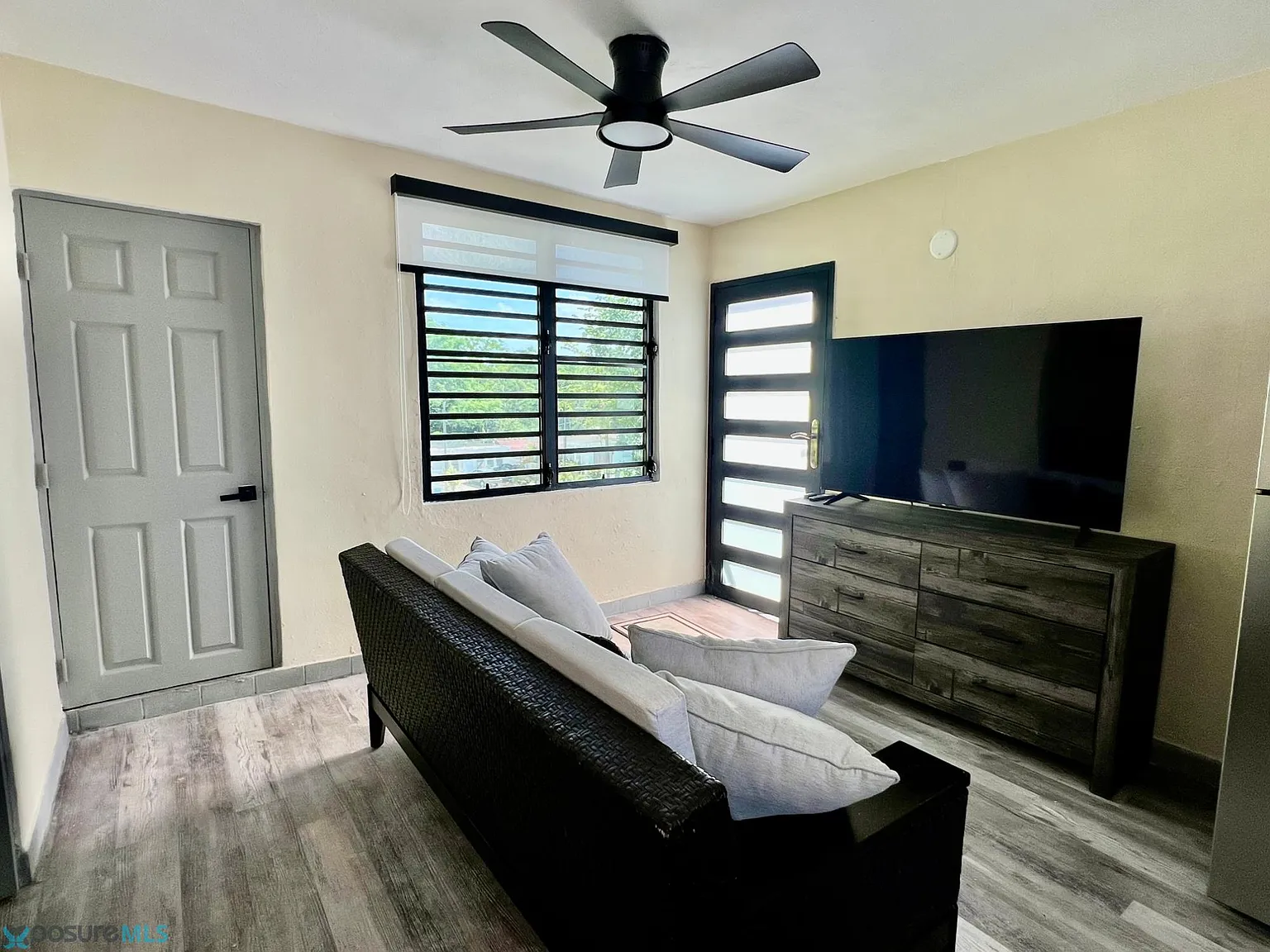 2 bed, 1.0 bath, 535 sqft, $1,400 — Photo 3