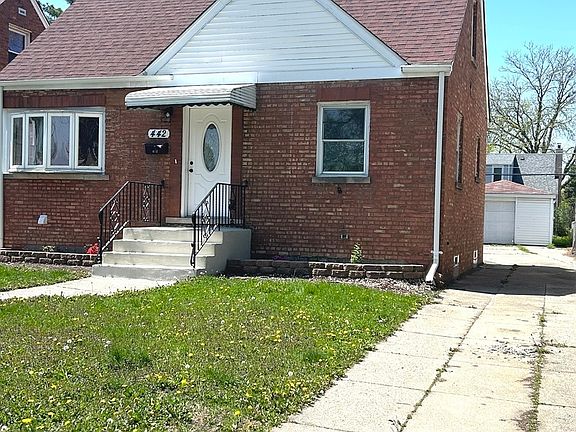 2nd image of 442 Morris Ave