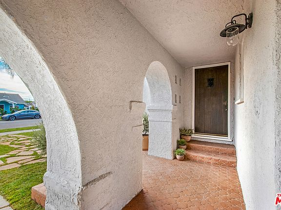 4th image of 3705 W 64th St