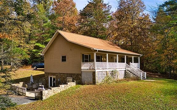 2nd image of 5969 Hollow Springs Cir