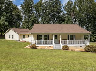 171 Bevis Ln, Statesville, NC 28677