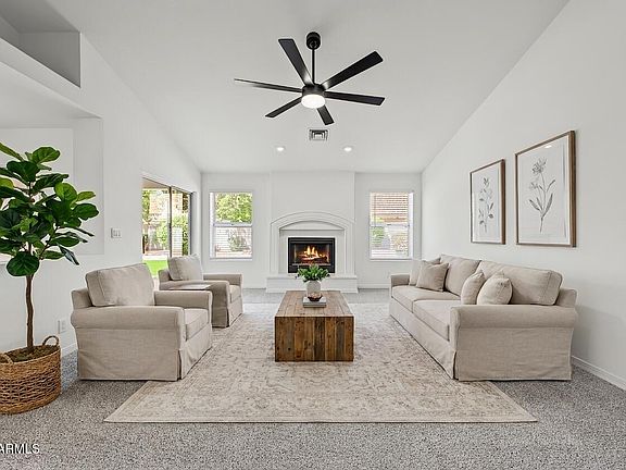 3rd image of 2864 E MALLORY Street