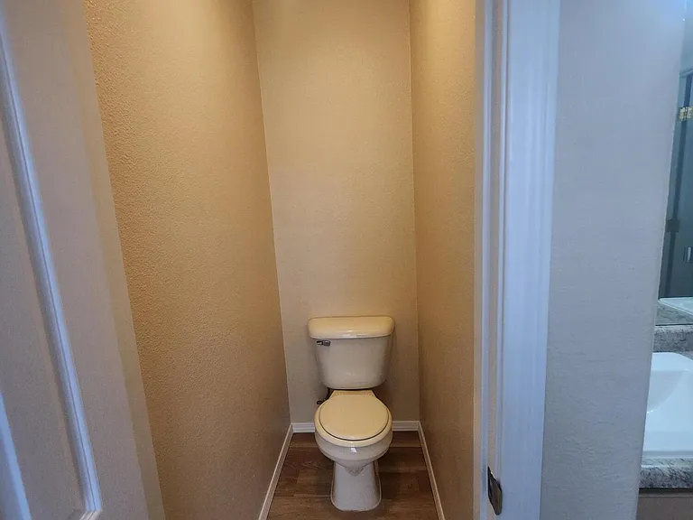 4220 Packaway Rd NW — Photo 5