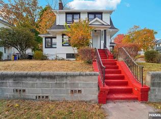 1494 Gaylord Ter, Teaneck, NJ 07666