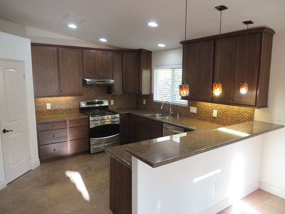 1st image of 54290 Eisenhower Dr