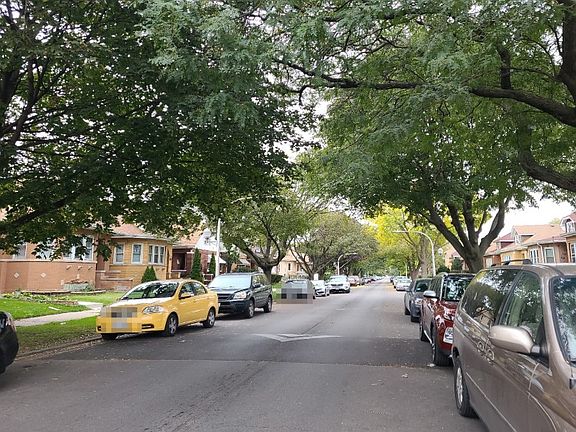 5th image of 5145 W Drummond Pl