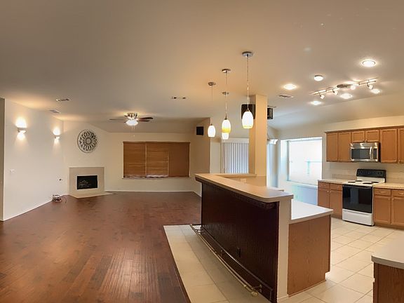 4th image of 1604 Desperado Rd