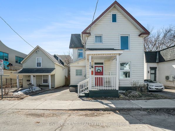 266 Bradley Ave, Ottawa, ON K1L 7E9