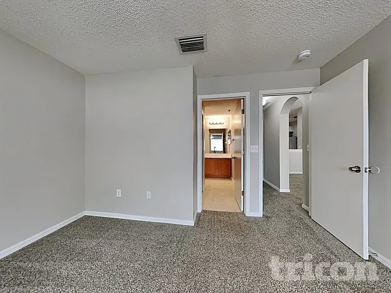 4307 Country Hills Blvd — Photo 6