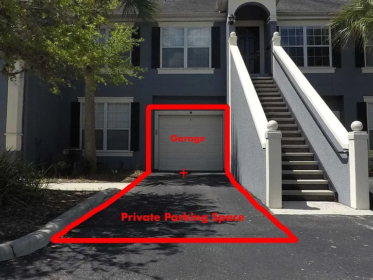 Garage with Parking Space