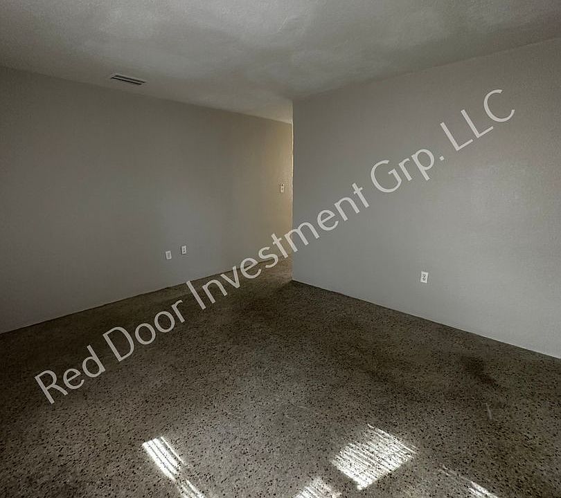 200 S West St APT 4, Eatonville, FL 32751 Zillow