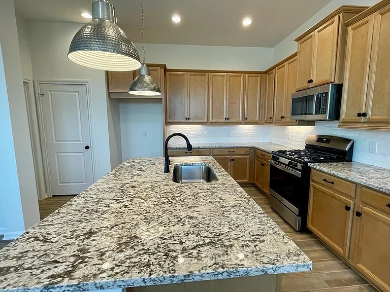 639 Silver Pear Ct — Photo 11