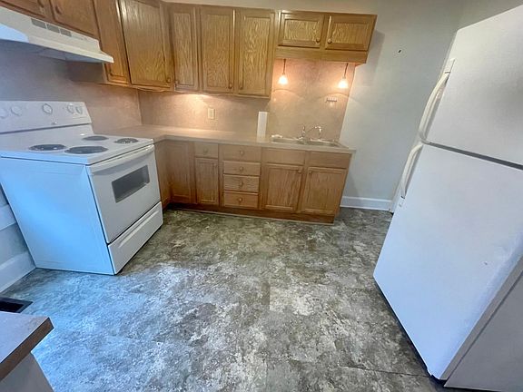 3rd image of 113 Ararat Rd
