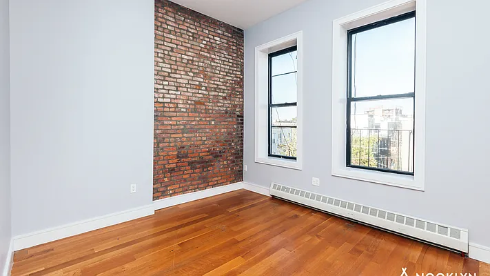 Rented by Nooklyn NYC LLC | media 18