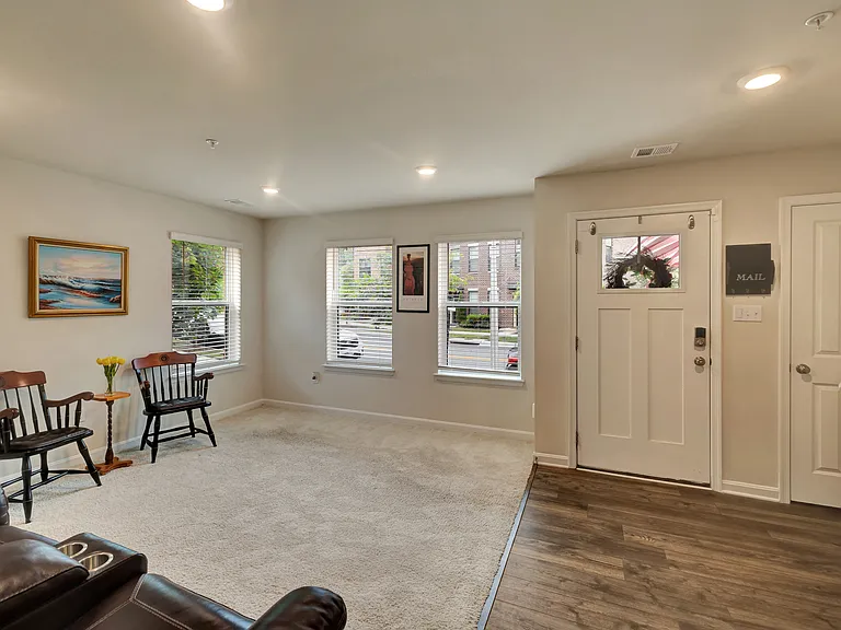 4331 Laplata Ave — Photo 4