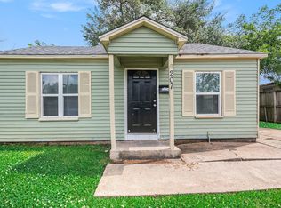 207 Calvin St, Pasadena, TX 77506