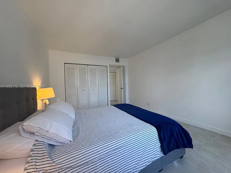 3800 S Ocean Dr #1710 — Photo 15