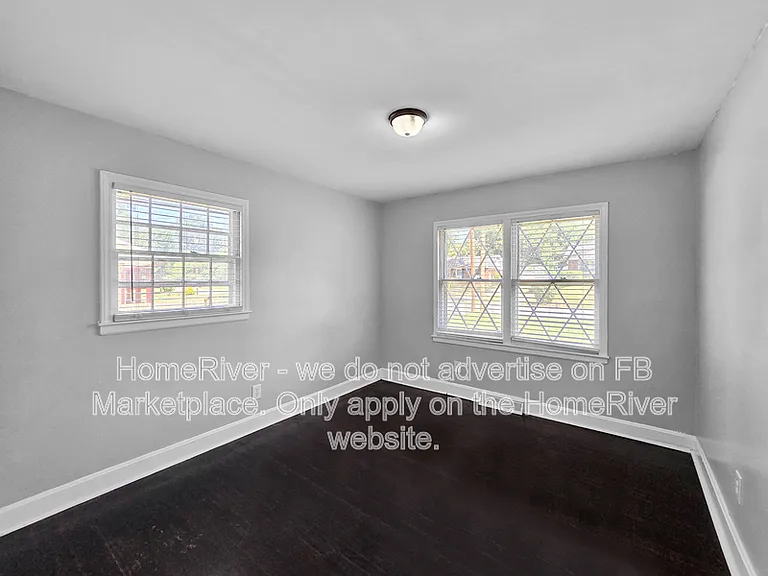 4723 Westcrest Dr — Photo 12