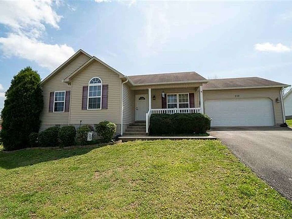 1st image of 638 Sterling Ct