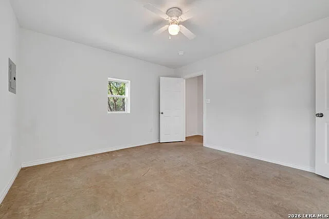 128 County Road 2672 — Photo 26