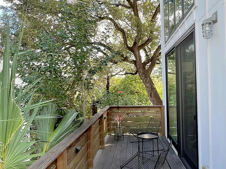 1204 Woodland Ave #B — Photo 11