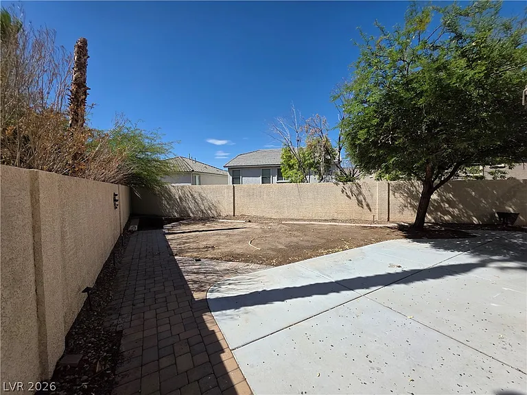 10799 Flame Vine Ct — Photo 6