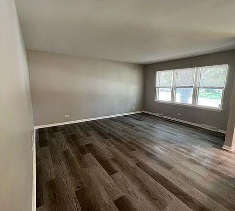 4th image of 5716 Van Buren St #5716