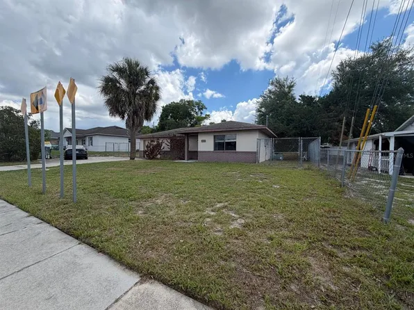 1057 Fort Smith Blvd, Deltona, FL 32725